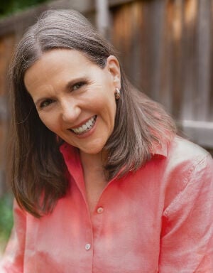 Nora Lynch